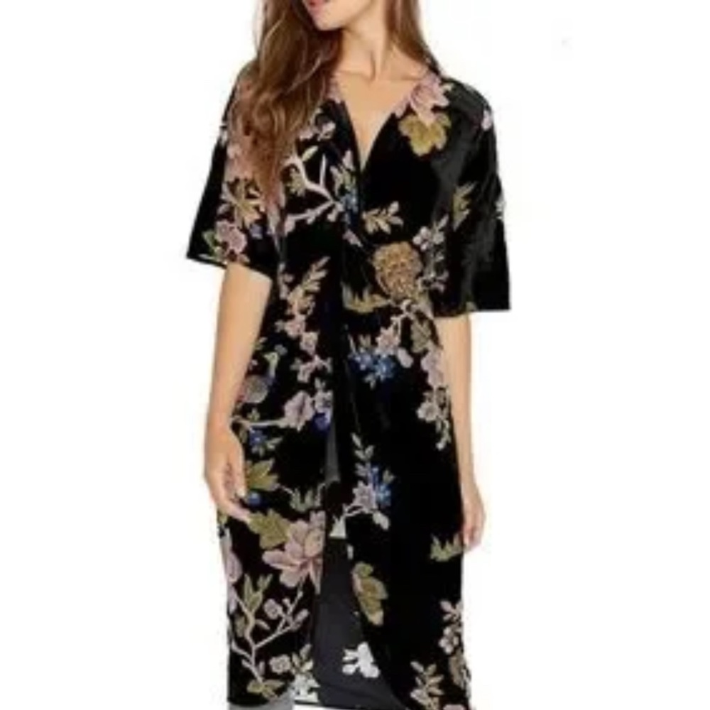 Buffalo Midi dress/Cover up/Kimono Novelty print Velvet Sheer Dark Floral Sz S